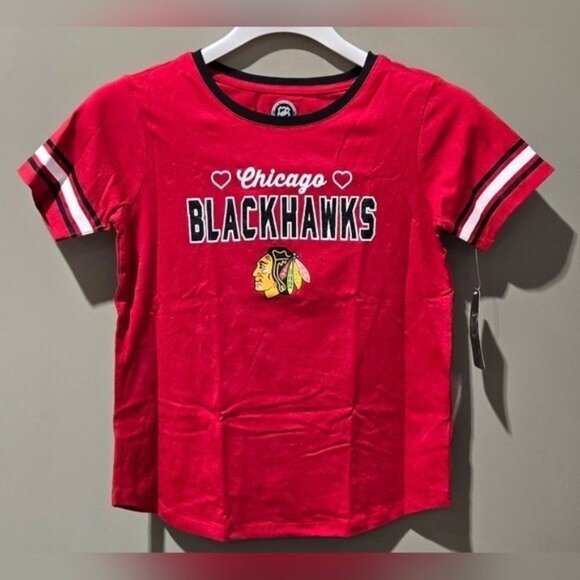 Chicago Blackhawks Girls' Red Hearts & Glitter Logo Varsity Tee -- Large 10/12 - Picture 2 of 7